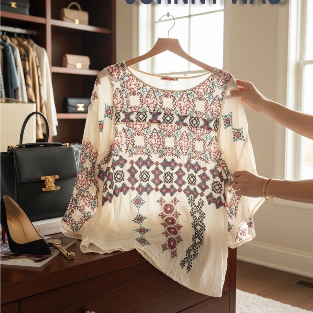 Johnny Was Ivory Tunic with Multicolor Embroidered Geometric Motif BRAND NEW!